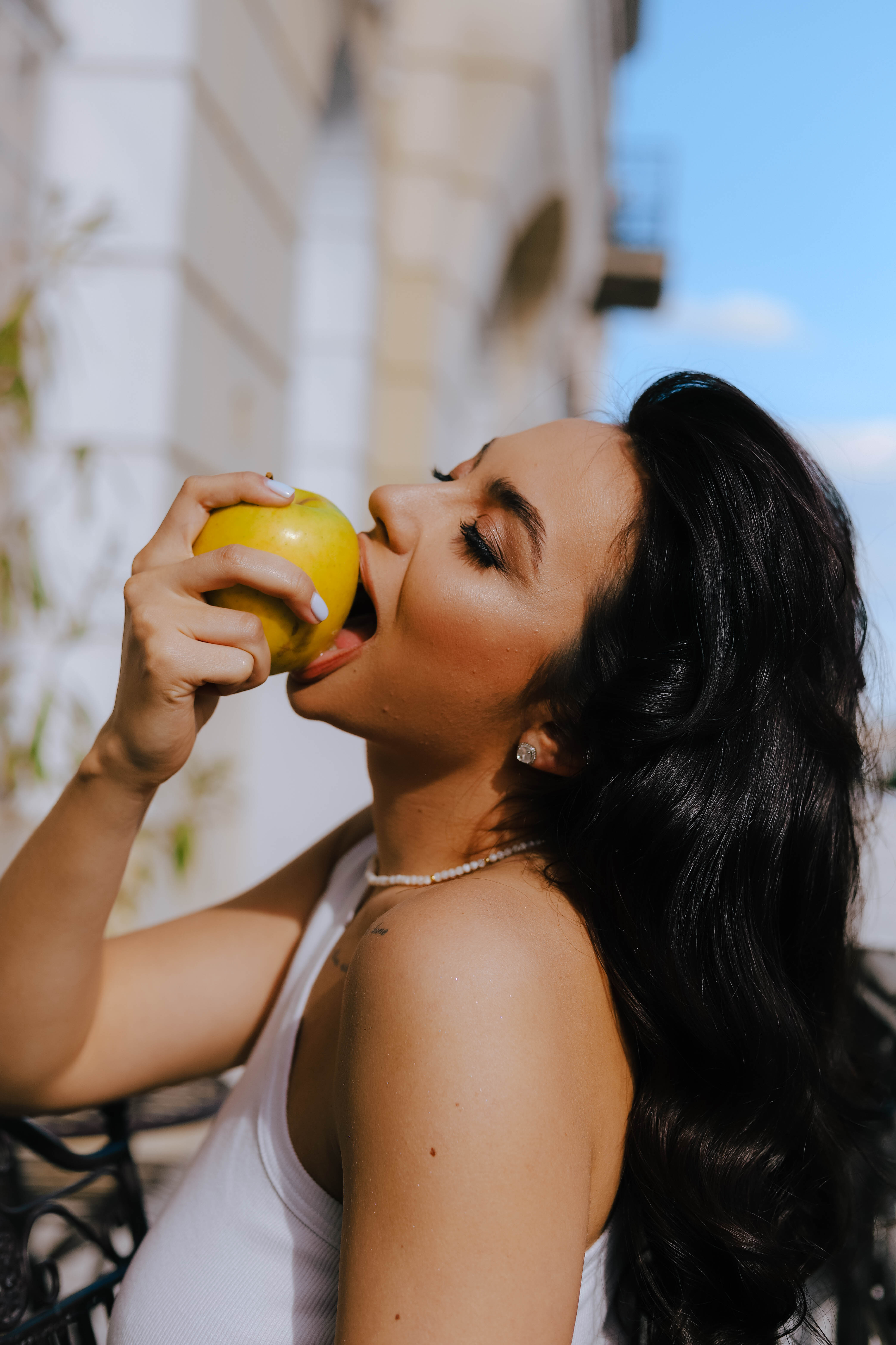 Єлизавета Островська за роботою